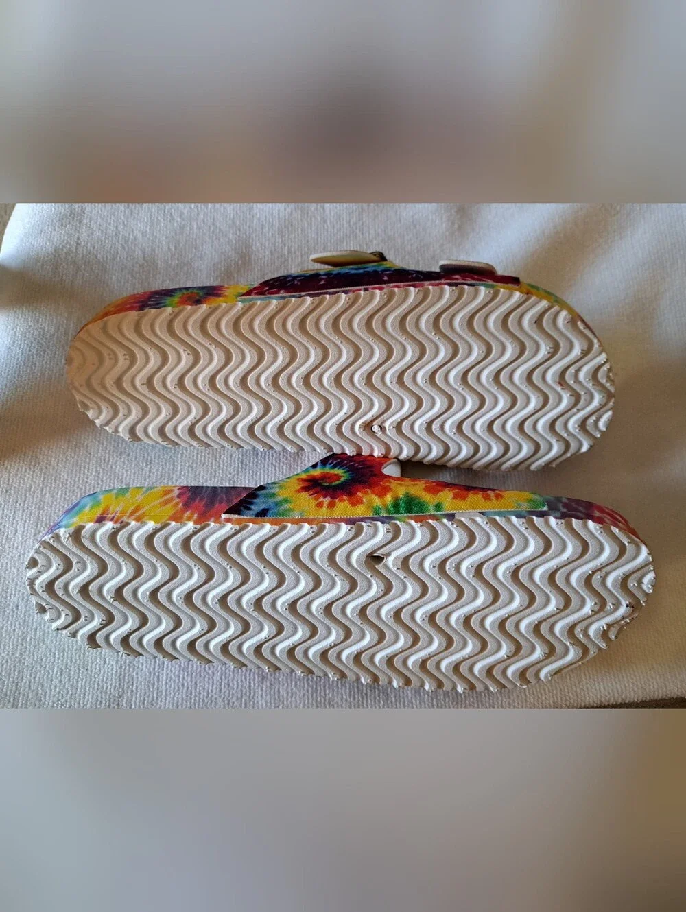 MADDEN GIRL Rainbow SANDLES tie-dye SIZE 10 dual buckle BRAND NEW no box SLIDES